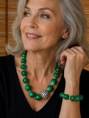 Stephan & Co Kelly Green Acrylic Round Bead Bracelet and Necklace Rhinestone Set